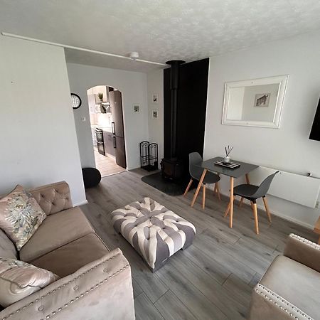 Dog Friendly Beachside Cottage No11 Kessingland With Private Parking Εξωτερικό φωτογραφία